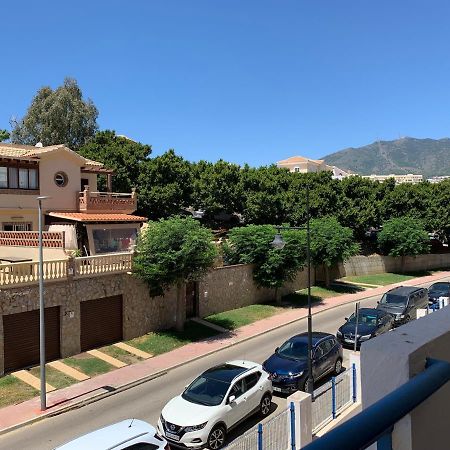 Los Patos Benalmadena Beach - Parking Privado Kültér fotó
