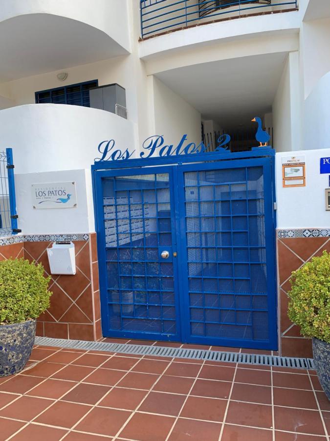 Los Patos Benalmadena Beach - Parking Privado Kültér fotó